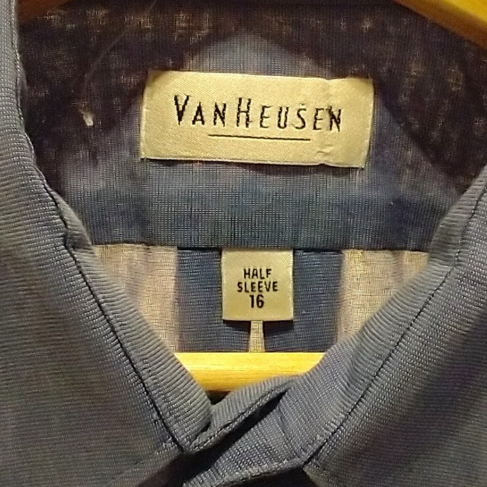 Van Heusen half-sleeve shirt